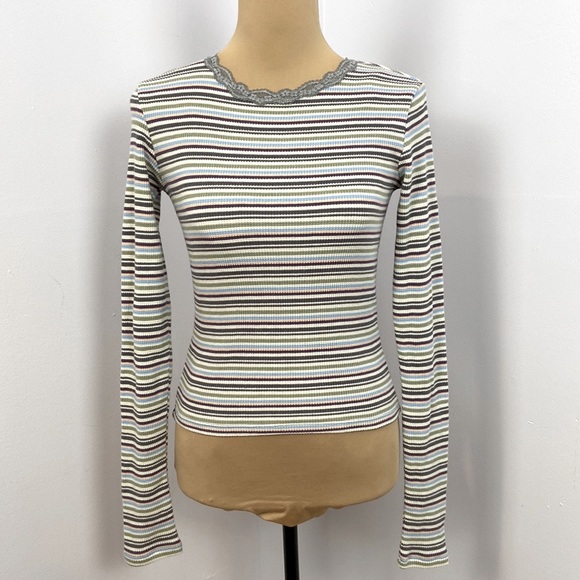 Ivy+Main Cropped Multi Striped Thermal Knit Long Sleeves Lace Neck Shirt Size S - Picture 1 of 10